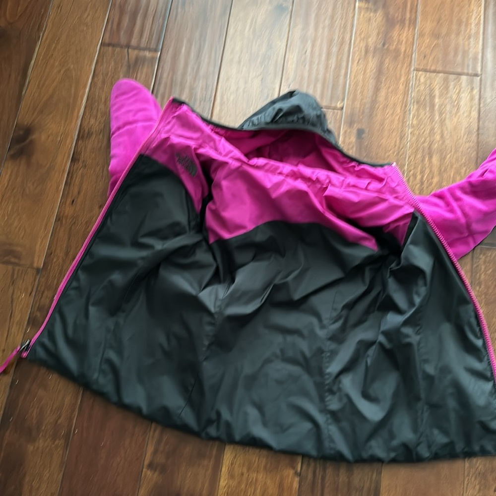 North Face reversible hooded jacket S - Picture 4 of 5